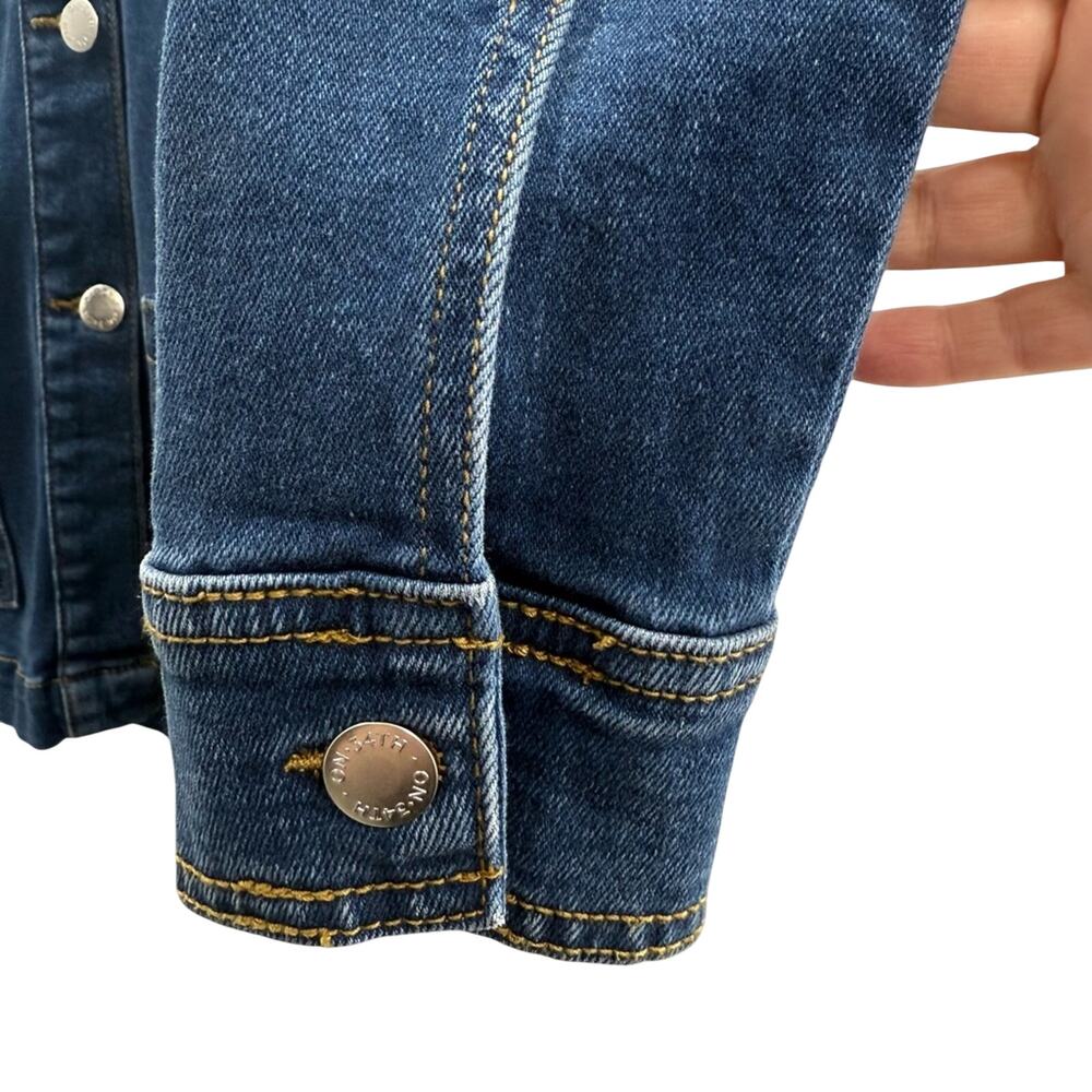On 34th Women's Belted Denim Wrap Jacket Long Length Fall Winter Medium Wash XS - Picture 9 of 16